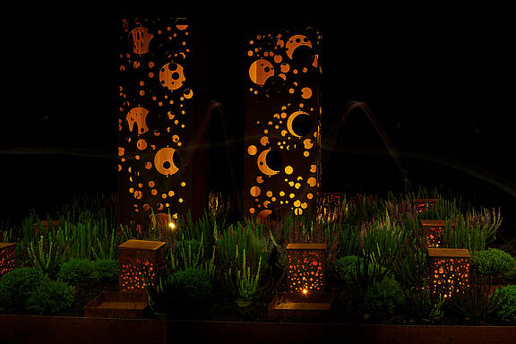 Universum_2_1110x739.jpg  